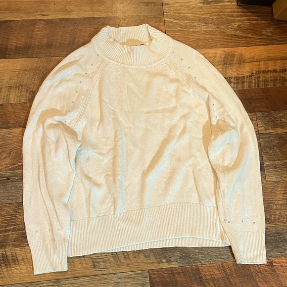 White House Black Market Sweaters - White house black market sweater